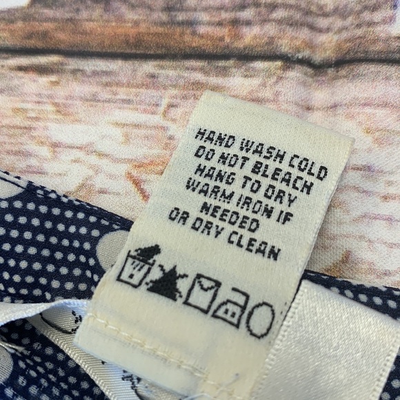 Max Studio Navy/White Polkadot Blouse • Sz L - Picture 10 of 11